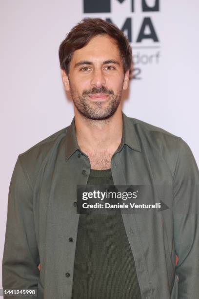 Max Giesinger attends the red carpet during the MTV Europe Music Awards 2022 held at PSD Bank Dome on November 13, 2022 in Duesseldorf, Germany.