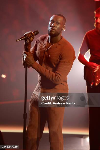 Stormzy performs on stage during the MTV Europe Music Awards 2022 held at PSD Bank Dome on November 13, 2022 in Duesseldorf, Germany.