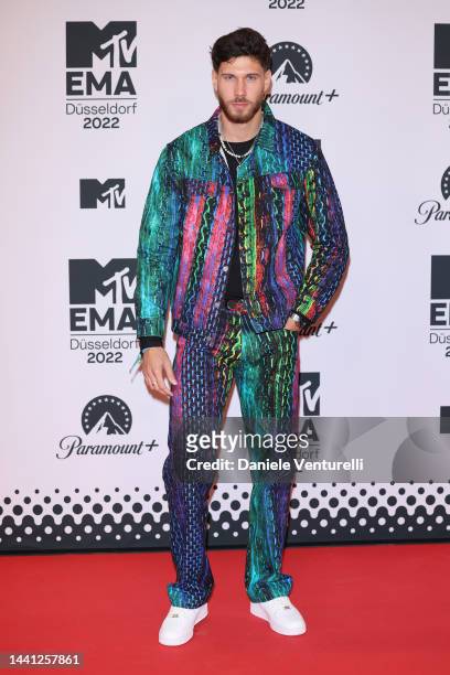 Jack Fowler attends the red carpet during the MTV Europe Music Awards 2022 held at PSD Bank Dome on November 13, 2022 in Duesseldorf, Germany.