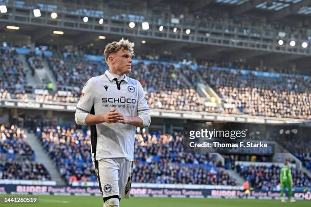Robin Hack of Bielefeld leaves the pitch during the Second Bundesliga match between DSC Arminia Bielefeld and 1. FC Magdeburg at Schueco Arena on...