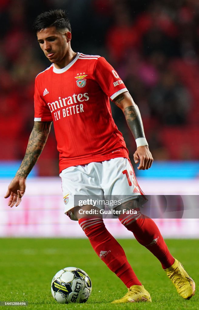Angel Di Maria of SL Benfica gestures during the Liga Portugal Bwin Angel Di Maria of SL Benfica gestures during the Liga Portugal Bwin