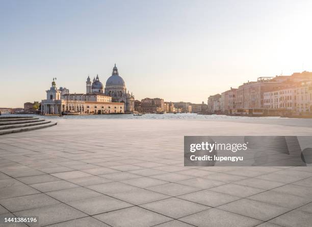 santa maria della salute,venice - venice italy stock-fotos und bilder