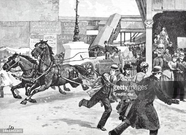 ilustraciones, imágenes clip art, dibujos animados e iconos de stock de ciudad de nueva york, un caballo desbocado, 1890 - runaway vehicle
