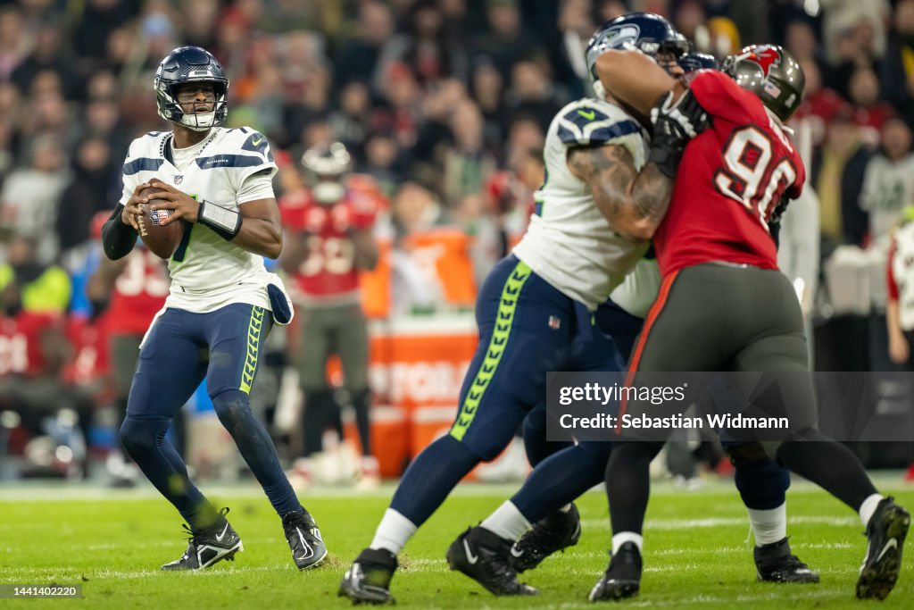 Seattle Seahawks v Tampa Bay Buccaneers