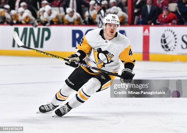 Kasperi Kapanen of the Pittsburgh Penguins skates against the Montreal Canadiens during the first period at Centre Bell on November 12, 2022 in...