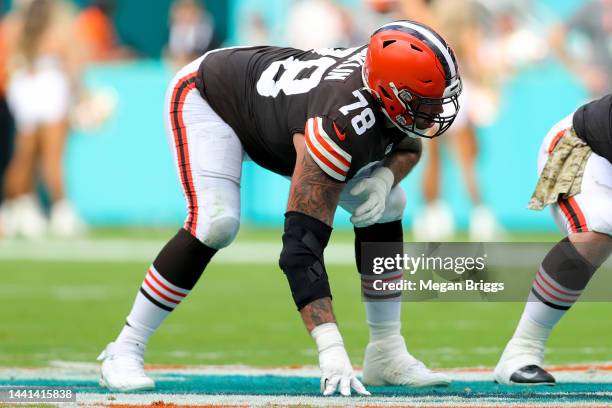 Jack Conklin of the Cleveland Browns lines up against the Miami Dolphins during the first half at Hard Rock Stadium on November 13, 2022 in Miami...