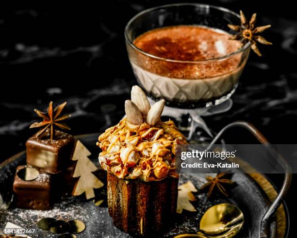 weihnachtszelt - almond caramel stock-fotos und bilder