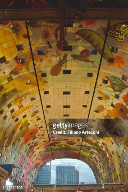 markthal, rotterdam mall ceiling - rotterdam market stock pictures, royalty-free photos & images