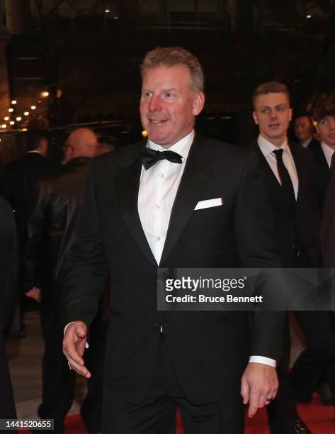 Daniel Alfredsson walks the red carpet at Meridian Hall prior to the Hockey Hall Of Fame Induction Ceremony on November 14, 2022 in Toronto, Ontario,...