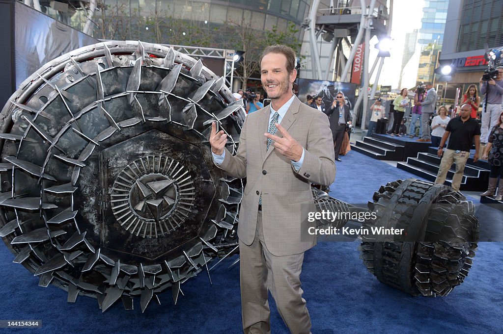 Premiere Of Universal Pictures' "Battleship" - Red Carpet