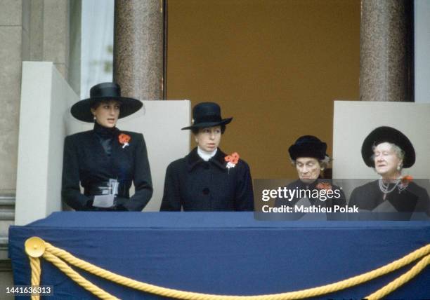 Princess Diana , Princess Anne, Alice, Duchess of Gloucester and The Queen Mother during the Remembrance Sunday service at the Cenotaph.