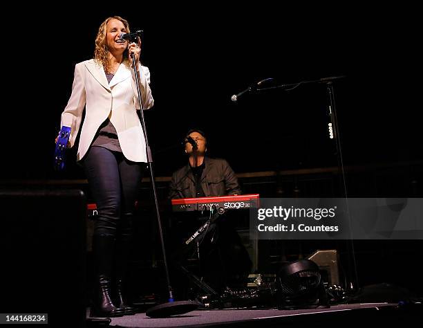 Singer Joan Osborne performs at the 5th annual WFUV Radio Spring Gala at Gotham Hall on May 10, 2012 in New York City.