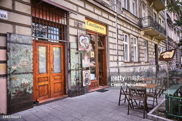 street view of kazimierz the former jewish district - krakow park stock pictures, royalty-free photos & images
