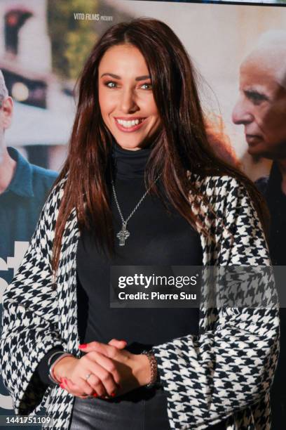 Delphine Wespiser attends the "Reste Un Peu" premiere at UGC Cine Cite des Halles on November 15, 2022 in Paris, France.