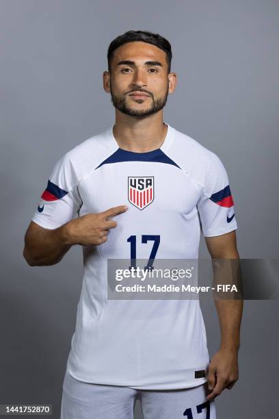 Cristian Roldan Photos and Premium High Res Pictures - Getty Images