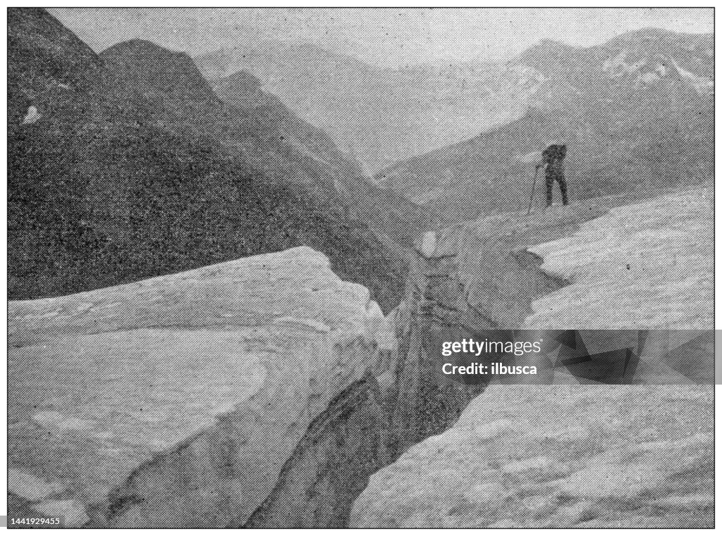 Antique image: Count Henry Russell expedition on the Pyrenees, Ossoue Glacier, Grottes Russell
