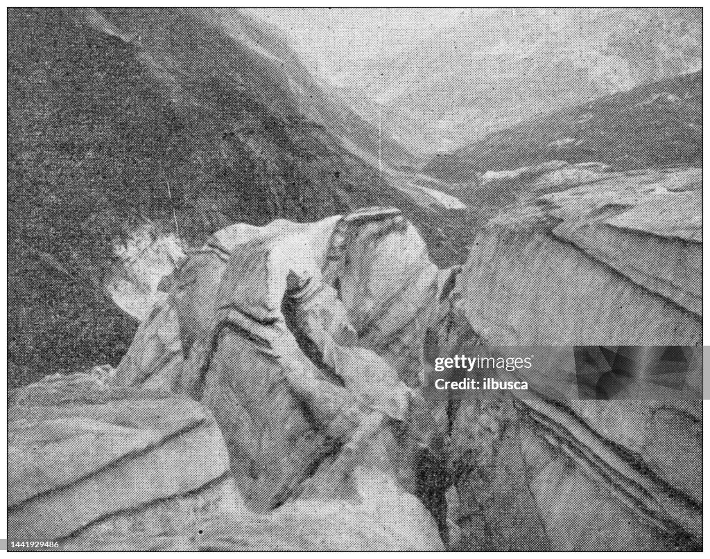 Antikes Bild: Expedition des Grafen Henry Russell in den Pyrenäen, Ossoue-Gletscher, Grottes Russell