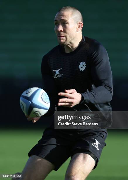 Mike Brown of the Barbarians passes the ball during a Barbarians training session at Twickenham Stoop on November 16, 2022 in London, England. The...