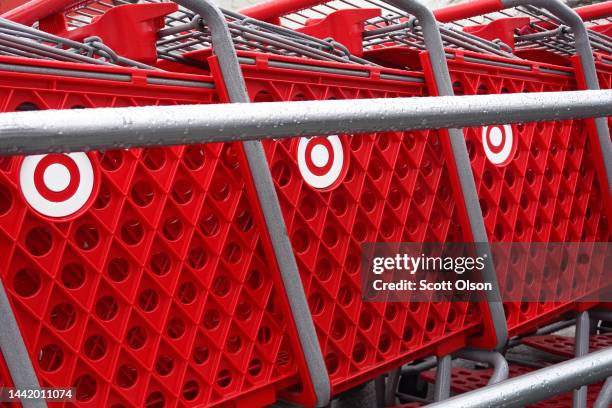 2,356 Target Cart Stock Photos, High-Res Pictures, and Images - Getty ...