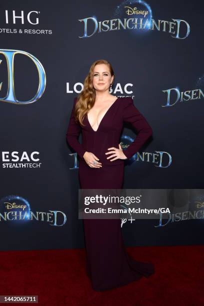 Amy Adams attends Disney's "Disenchanted" Premiere at El Capitan Theatre on November 16, 2022 in Los Angeles, California.