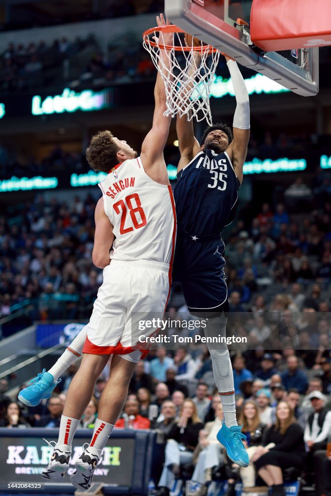 Kyrie Irving Shines in Dallas Mavericks Preseason Win Over Rockets Kyrie Irving Shines in Dallas Mavericks Preseason Win Over Rockets