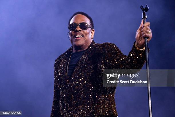 Charlie Wilson (Singer) Photos and Premium High Res Pictures - Getty Images