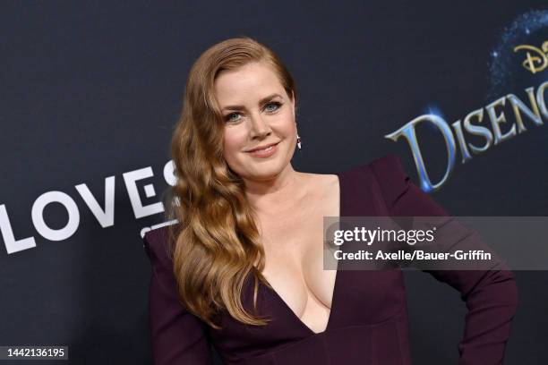 Amy Adams attends Disney's "Disenchanted" Premiere at El Capitan Theatre on November 16, 2022 in Los Angeles, California.