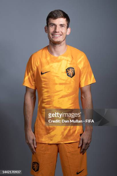 Marten de Roon of Netherlands poses during the official FIFA World Cup Qatar 2022 portrait session at on November 16, 2022 in Doha, Qatar.