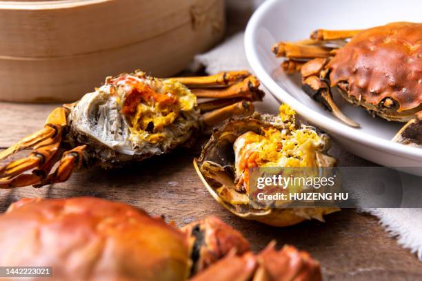 steamed hairy crab, chinese food cuisine crab hairy crab - behaart stock-fotos und bilder