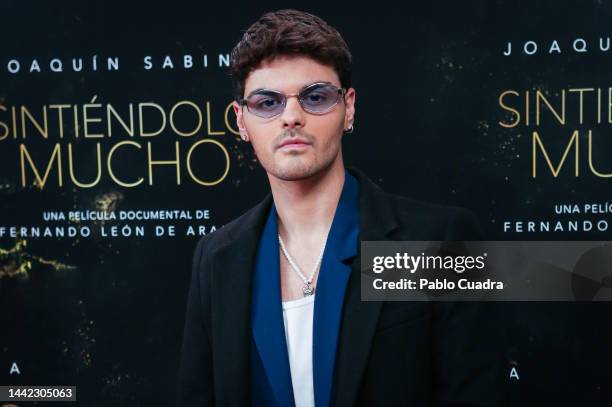 Abraham Mateo attends the film premiere of "Sintiendolo Mucho" at Callao Cinema on November 17, 2022 in Madrid, Spain.