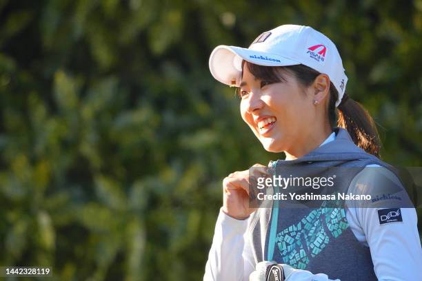 Hiromu Ono of Japan smiles on the 1st hole during the final round of Kyoto Ladies Open at Joyo Country Club on November 18, 2022 in Joyo, Kyoto,...