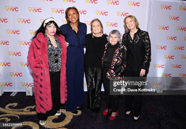 Loreen Arbus, Robin Roberts, Gloria Steinem, Robin Morgan and Julie Burton attend the WMC 2022 Women's Media Awards at Mandarin Oriental Hotel on...