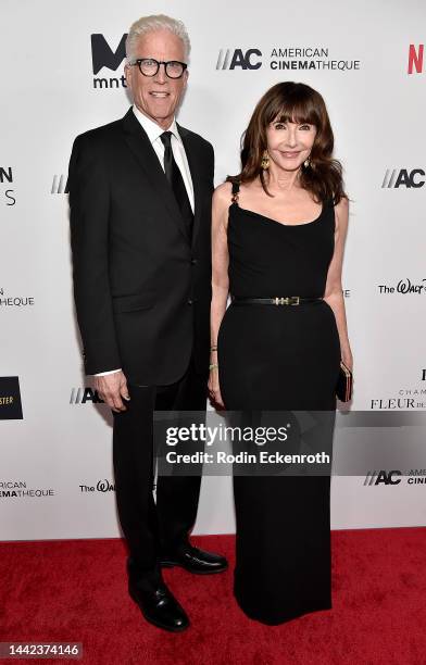 Ted Danson and Mary Steenburgen attends the 36th Annual American Cinematheque Award Ceremony honoring Ryan Reynolds at The Beverly Hilton on November...