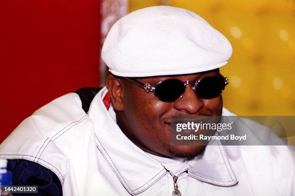 Scarface Rapper Outfit Rapper Scarface poses for photos at George's Music Room in Chicago ...