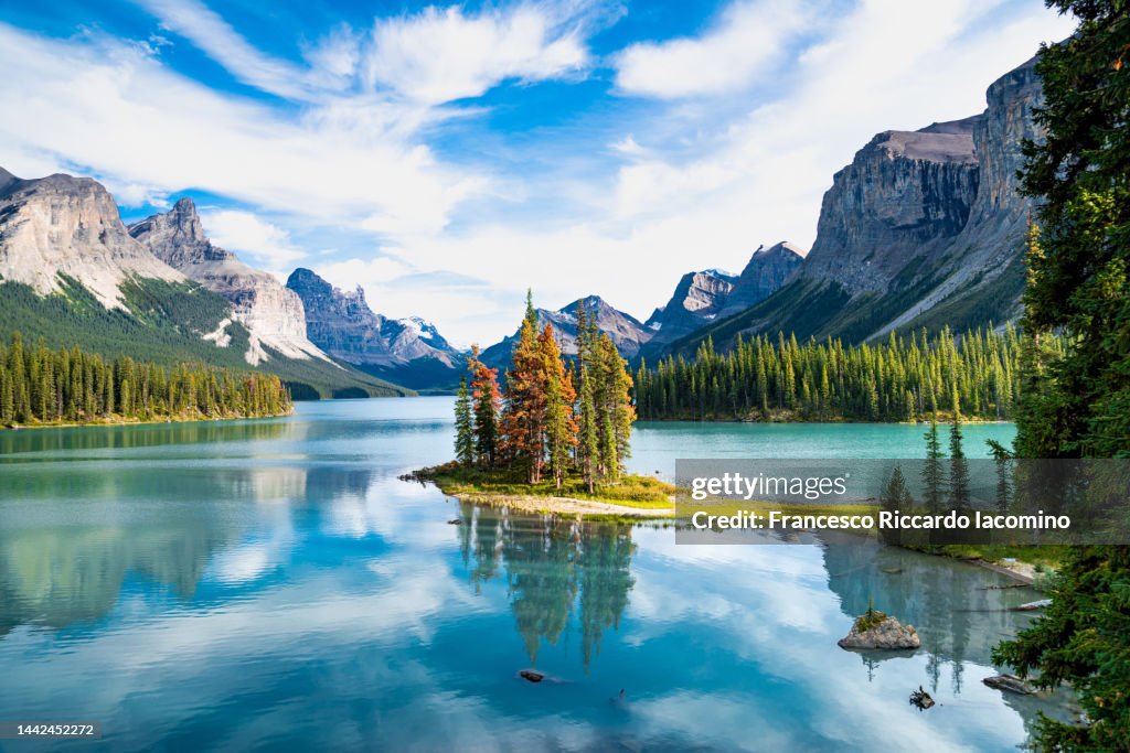 Scenic Summer View At Spirit Island Maligne Lake Jasper National Park scenic-summer-view-at-spirit-island-maligne-lake-jasper-national-park