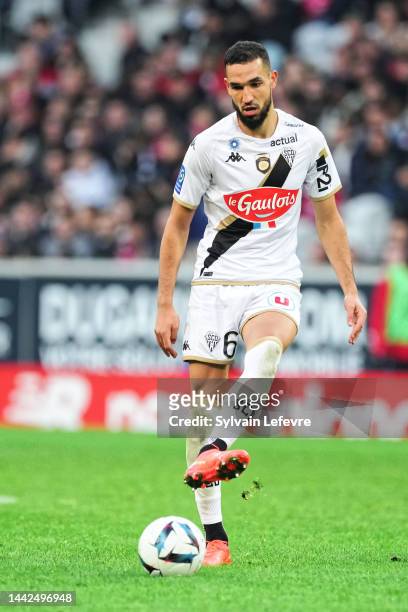 Nabil Bentaleb of Angers SCO in action during the Ligue 1 match between Lille OSC and Angers SCO at Stade Pierre-Mauroy on November 13, 2022 in...