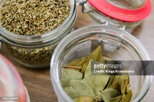 spices - bayleaf stock pictures, royalty-free photos & images