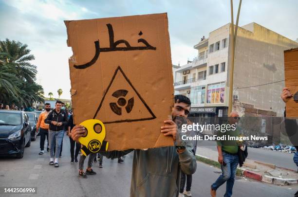 Sfax - Tunisia, 17 November 2022:Tunisians protest in Tunisia's second city Sfax over a renewed trash crisis that has seen household waste pile up in...