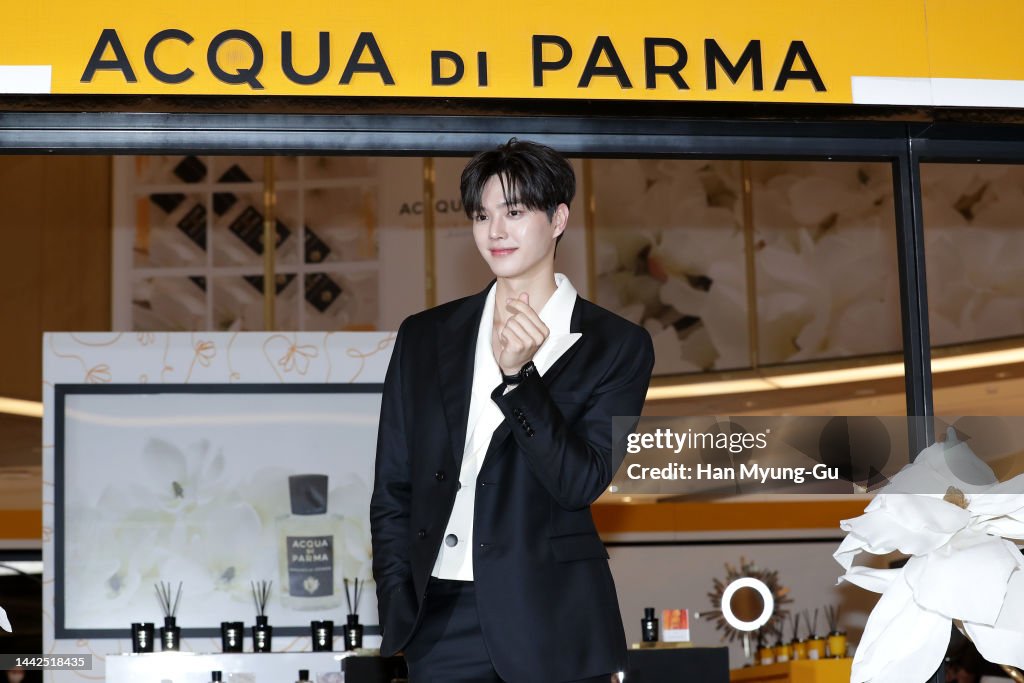 South Korean actor Song Kang attends the photocall for the 'ACQUA Di ...