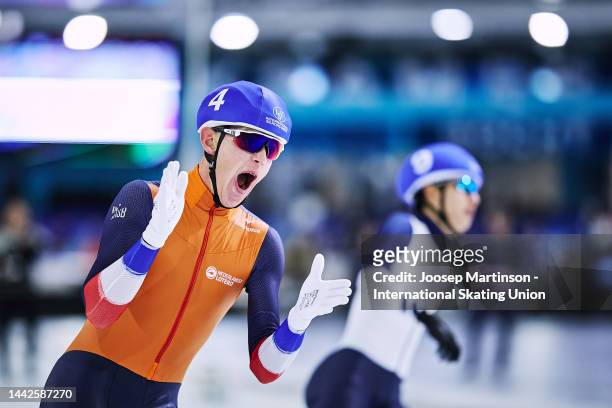 Bart Hoolwerf of Netherlands reacts in the Men's Mass Start during the ISU World Cup Speed Skating at Thialf on November 18, 2022 in Heerenveen,...