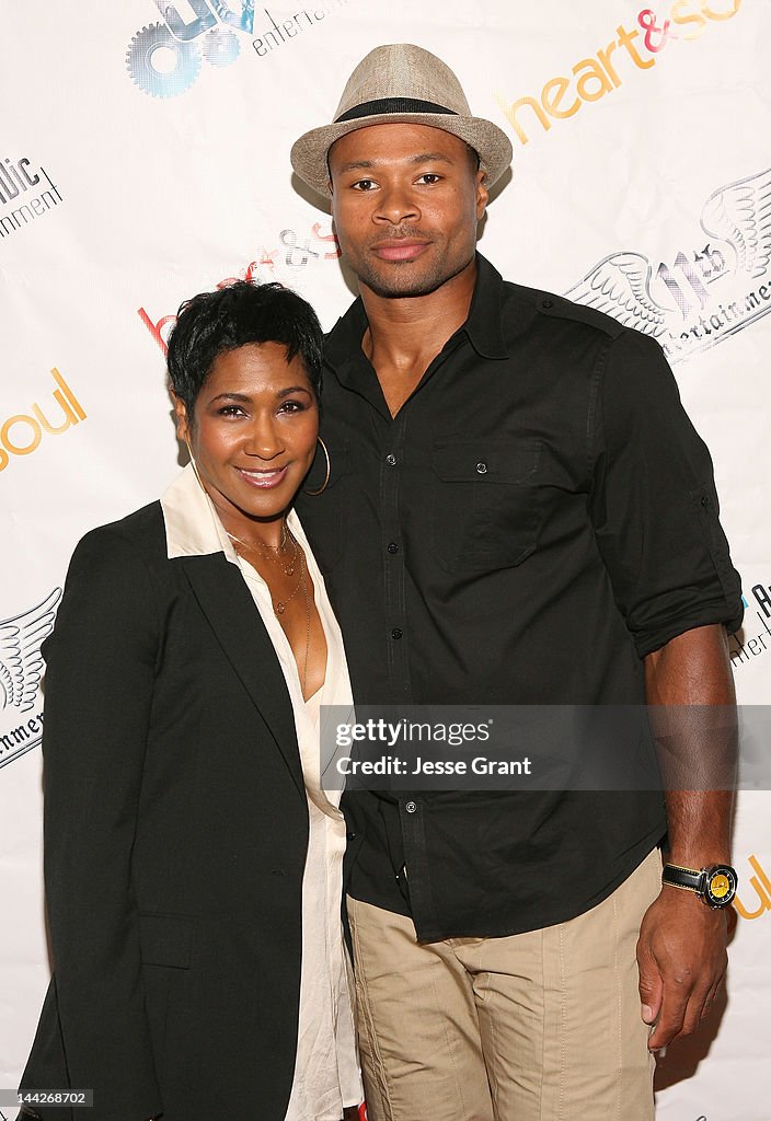 Karon Riley Bears Terri J. Vaughn and Karon Riley attend the