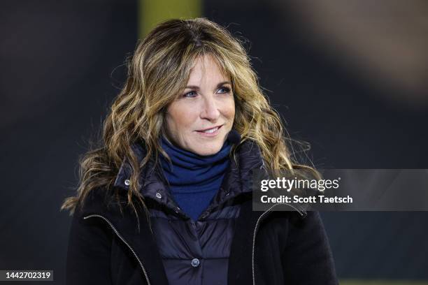 Analyst Suzy Kolber looks on before the game between the Philadelphia Eagles and the Washington Commanders at Lincoln Financial Field on November 14,...