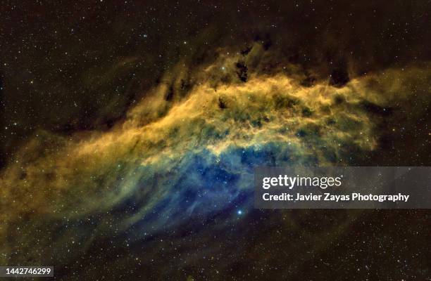 california nebula (ngc 1499) sho palette - big bang beauty stock-fotos und bilder