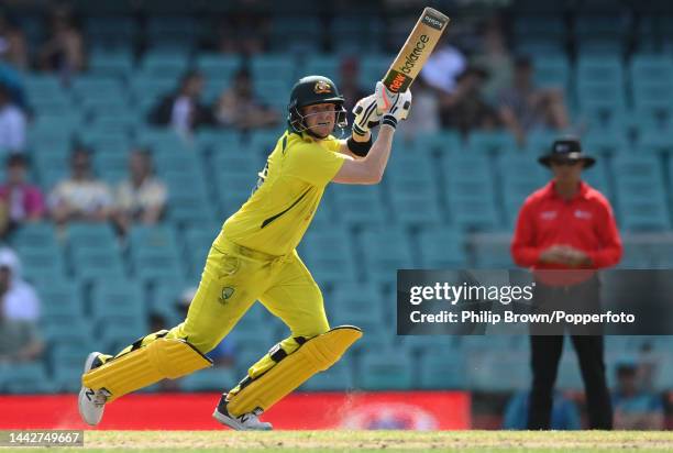 Steve Smith of Australia bats during Game 2 of the One Day International series between Australia and England at Sydney Cricket Ground on November...