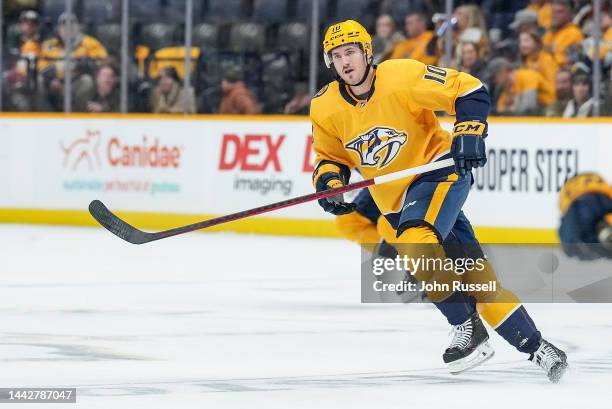 Colton Sissons of the Nashville Predators skates against the New York Islanders during an NHL game at Bridgestone Arena on November 17, 2022 in...