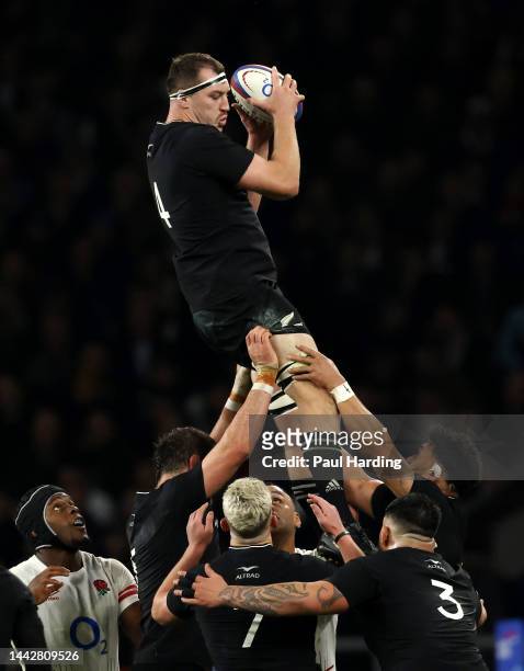 Brodie Retallick of New Zealand wins a lineout during the Autumn International match between England and New Zealand at Twickenham Stadium on...