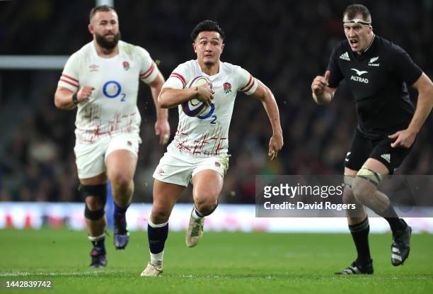 Marcus Smith of England charges upfield during the Autumn International match between England and New Zealand All Blacks at Twickenham Stadium on...