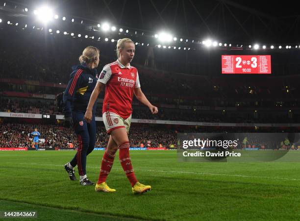 Beth Mead of Arsenal leaves the pitch during the WSL match between Arsenal Women and Manchester United Women during the FA Women's Super League match...