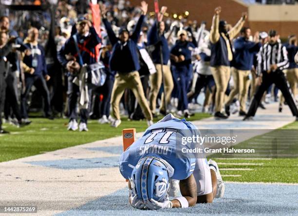 Josh Downs of the North Carolina Tar Heels reacts after dropping a fourth down pass in the wnd zone during the second half of their game against the...
