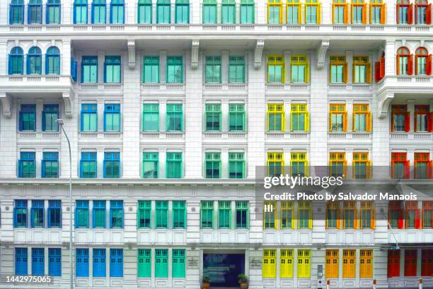 old hill street police station in singapore - hill street stock pictures, royalty-free photos & images